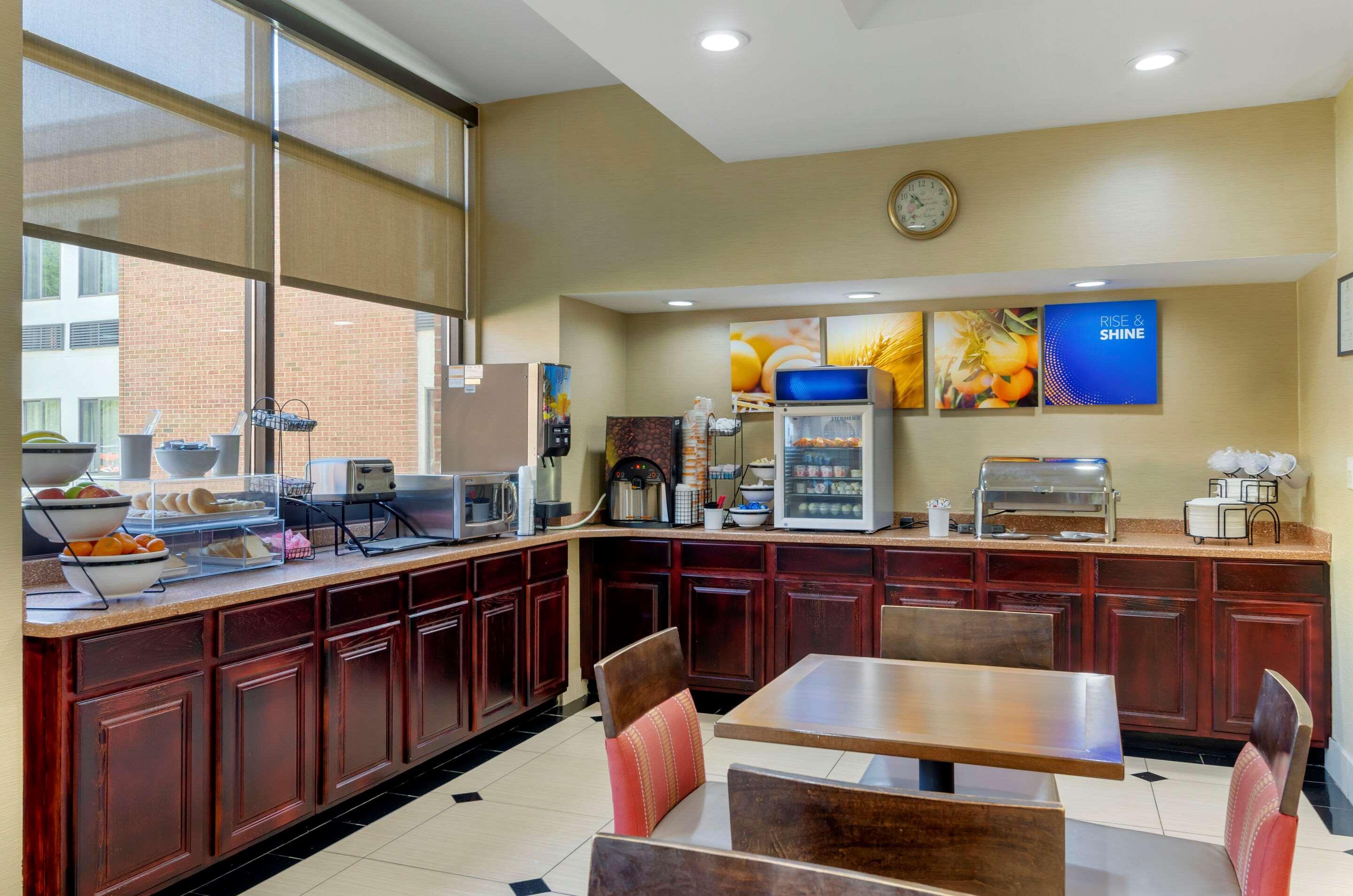 Comfort Inn Bluefield Bagian luar foto