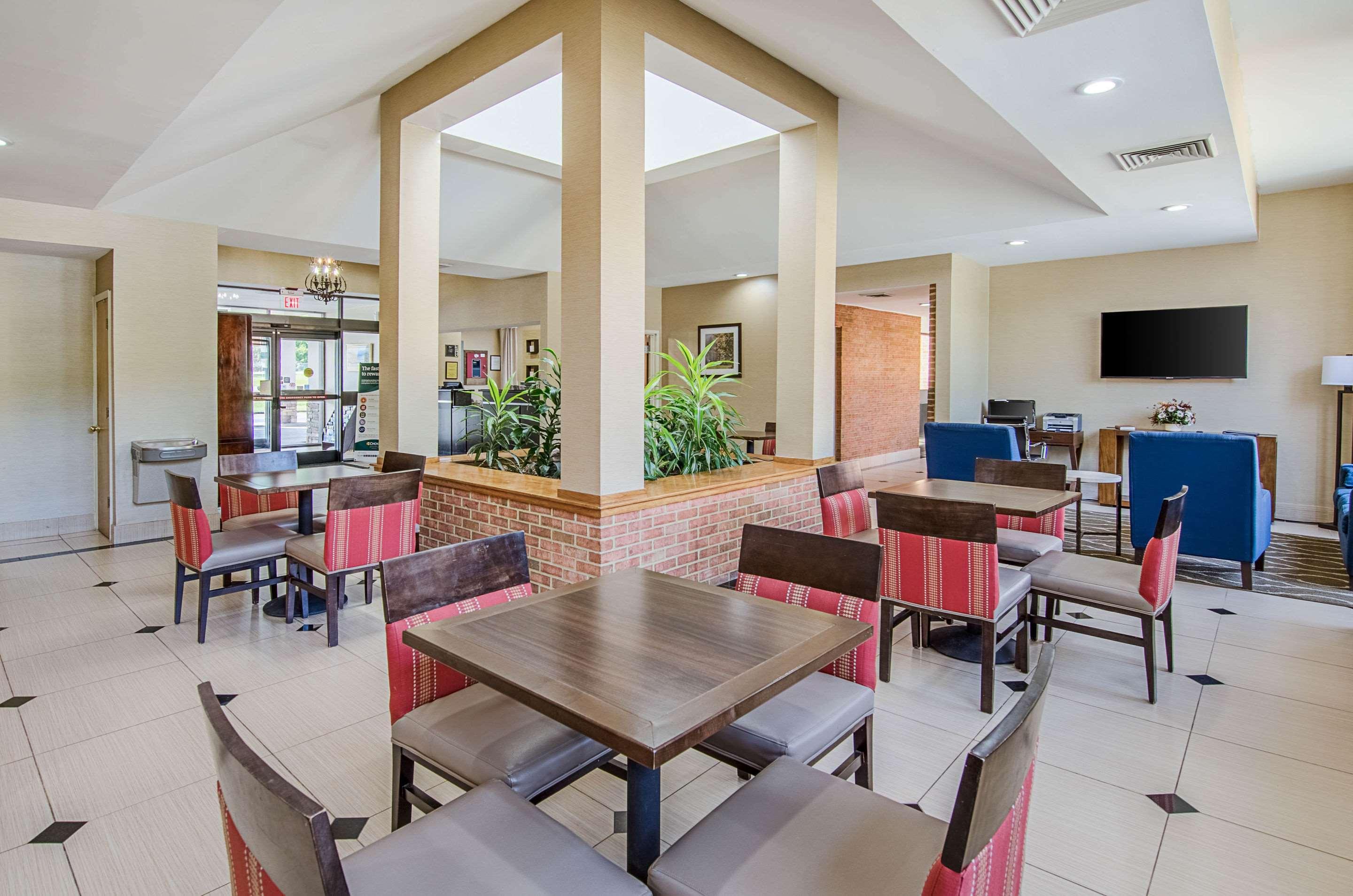 Comfort Inn Bluefield Bagian luar foto