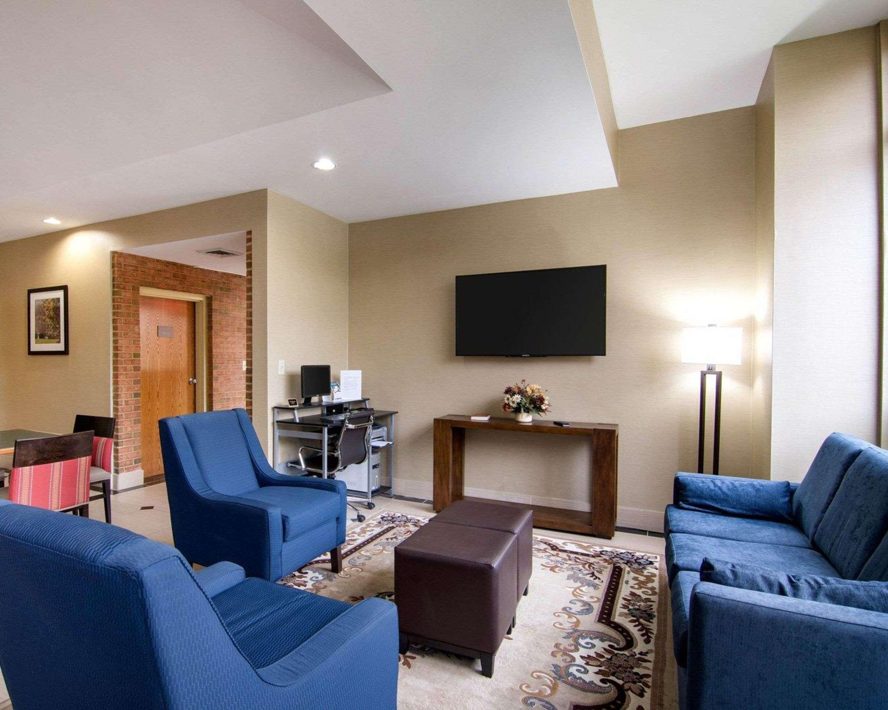 Comfort Inn Bluefield Bagian luar foto